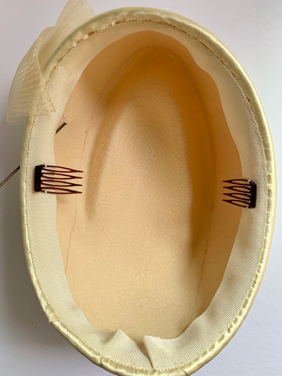 Bollman 100% Wool Doeskin Satin Tilt Hat Ivory w/ Horsehair Bow Vintage main image 4